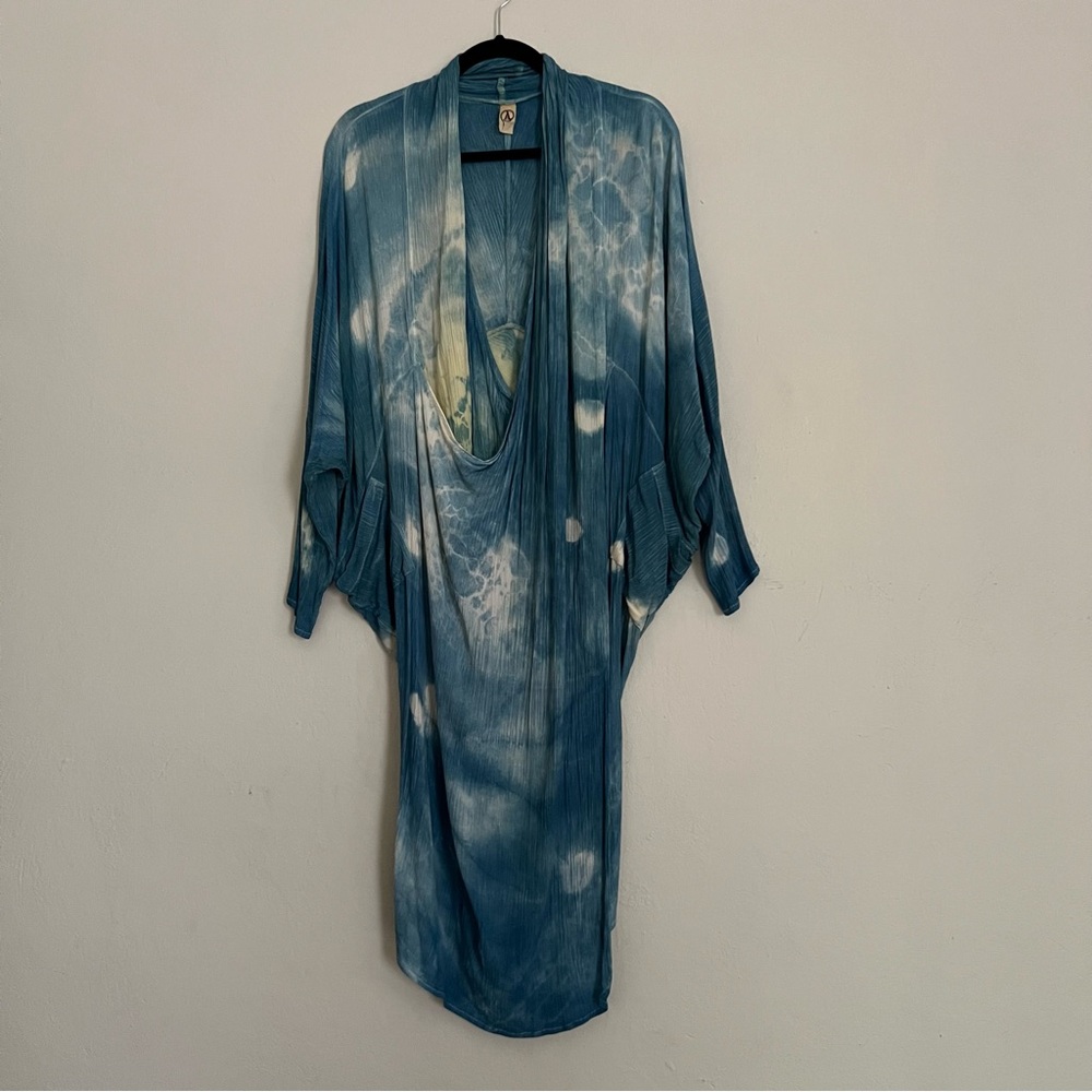 Maria Cauldron blue tie dye moon print Diamond dress